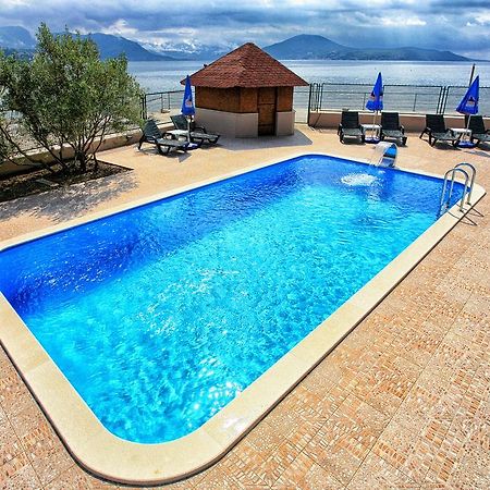 Apartments Maxi Katic Herceg Novi Eksteriør billede