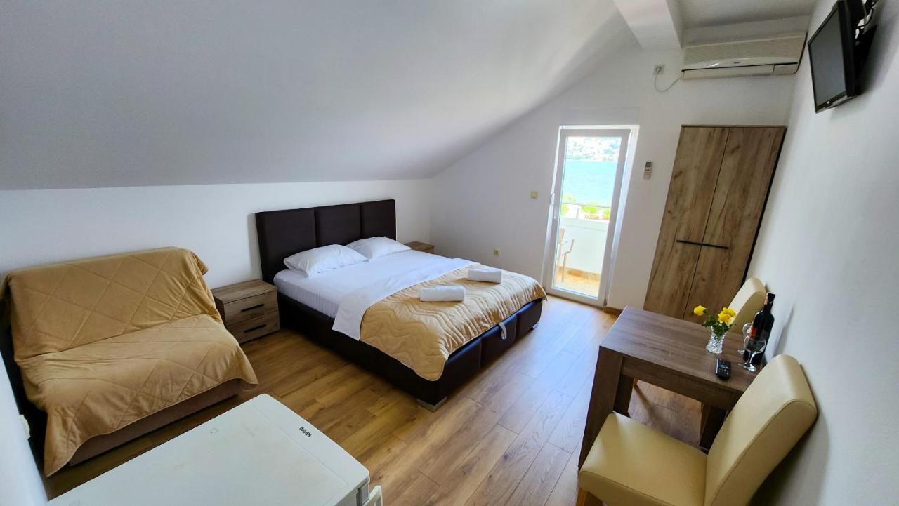 Apartments Maxi Katic Herceg Novi Eksteriør billede