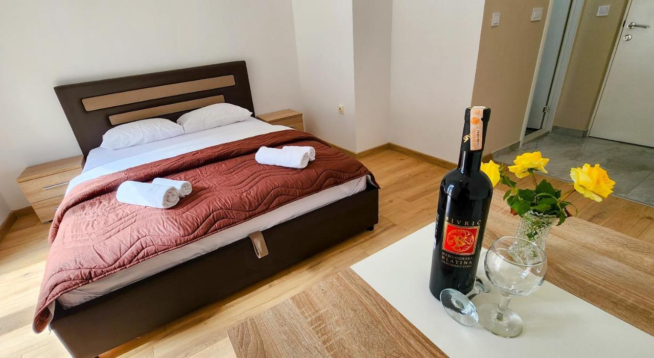 Apartments Maxi Katic Herceg Novi Eksteriør billede