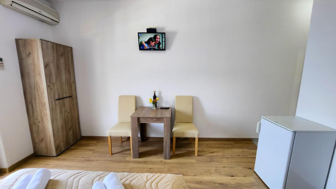 Apartments Maxi Katic Herceg Novi Eksteriør billede