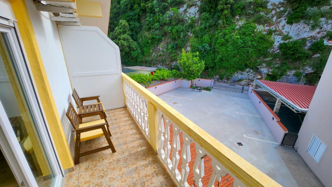 Apartments Maxi Katic Herceg Novi Eksteriør billede