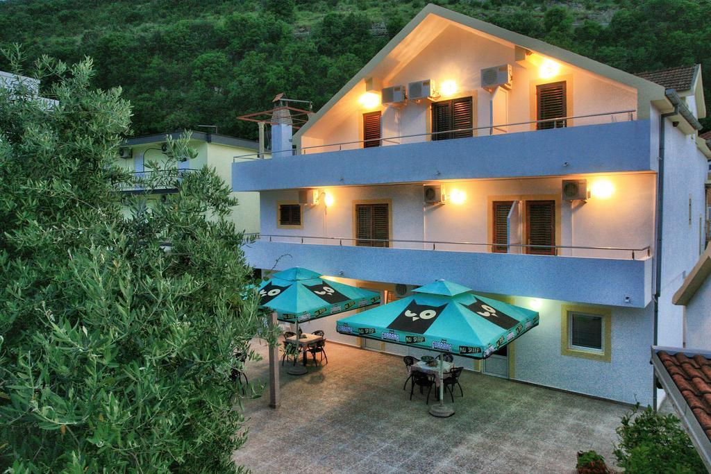 Apartments Maxi Katic Herceg Novi Eksteriør billede