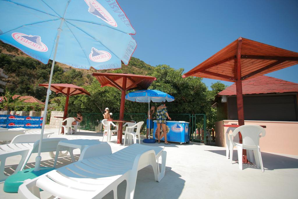 Apartments Maxi Katic Herceg Novi Eksteriør billede