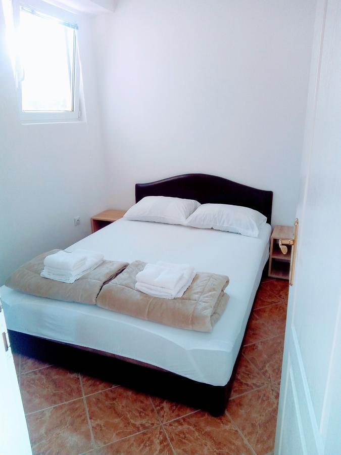 Apartments Maxi Katic Herceg Novi Eksteriør billede