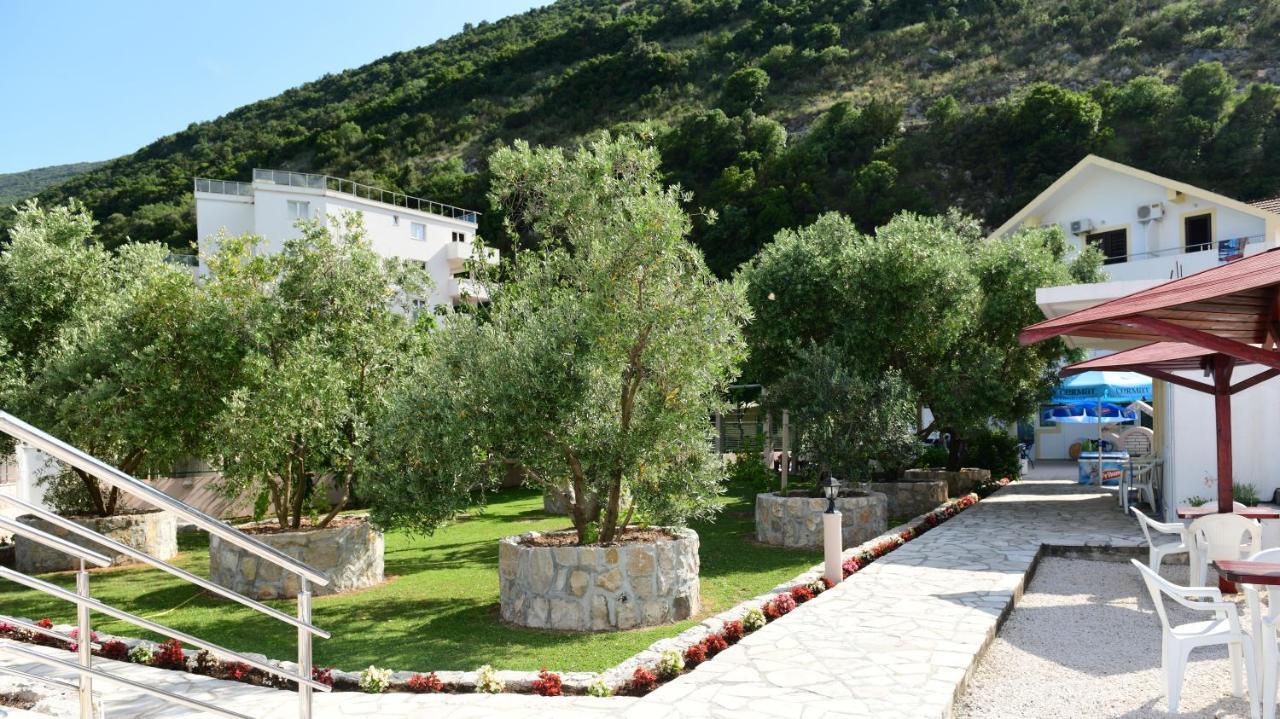 Apartments Maxi Katic Herceg Novi Eksteriør billede