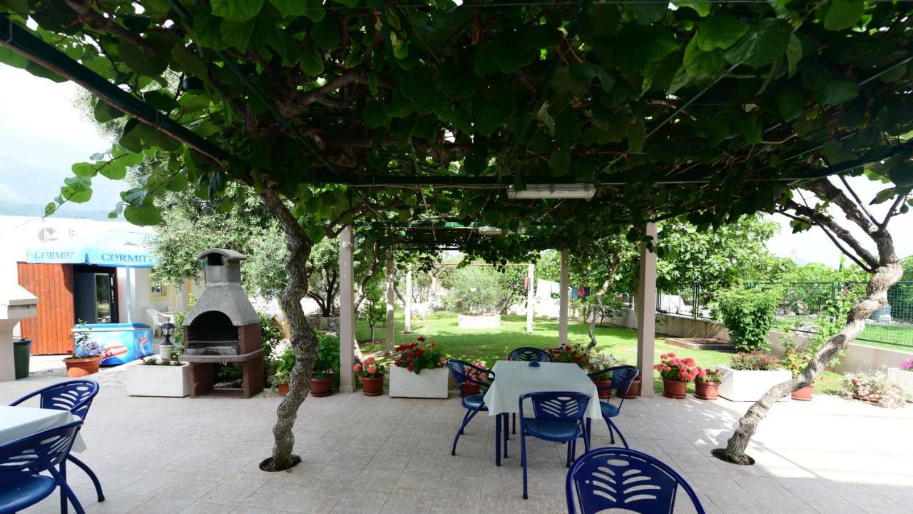 Apartments Maxi Katic Herceg Novi Eksteriør billede